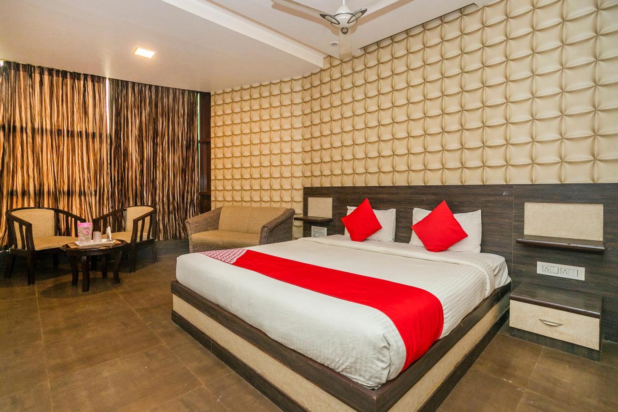 Super Collection O Indian Suites Near Sitara Restaurant Bengalúr Exteriér fotografie